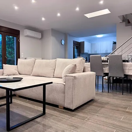 Calm Waves Loft *